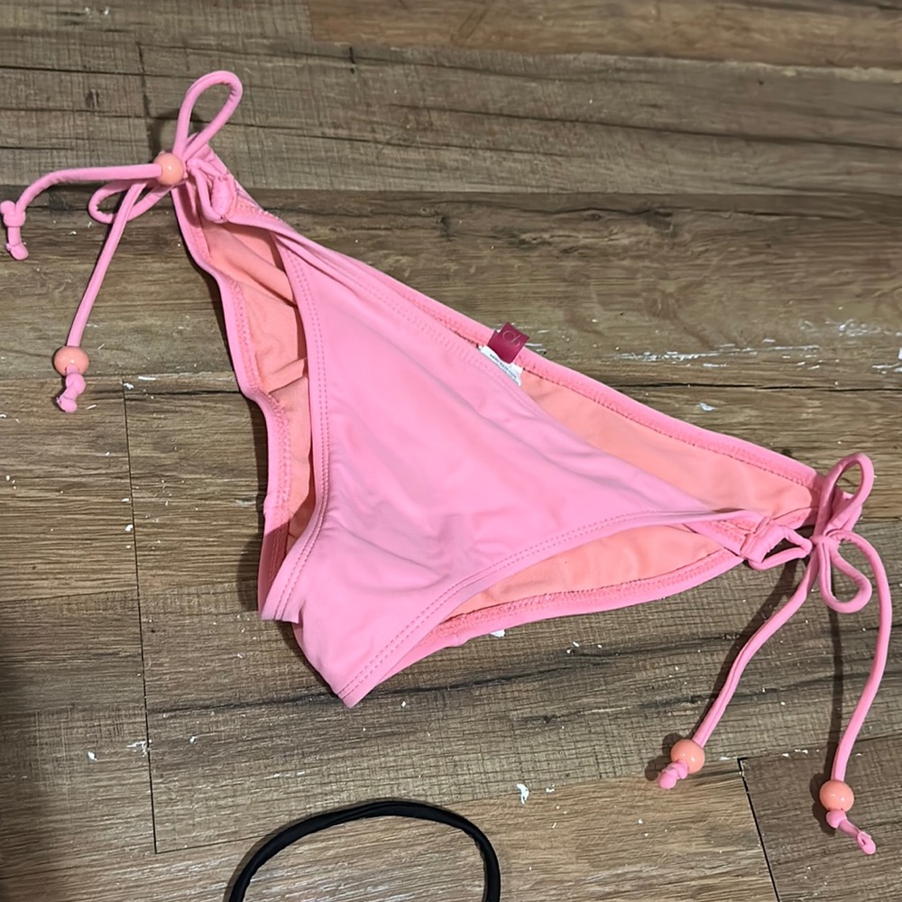 Bathing suit bottoms